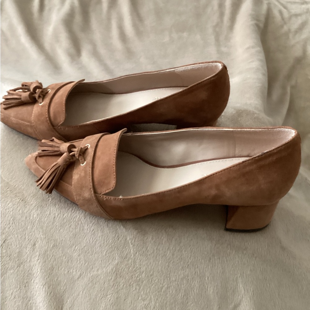 Essex Lane Tan Suede Tassel Block Heel Pumps